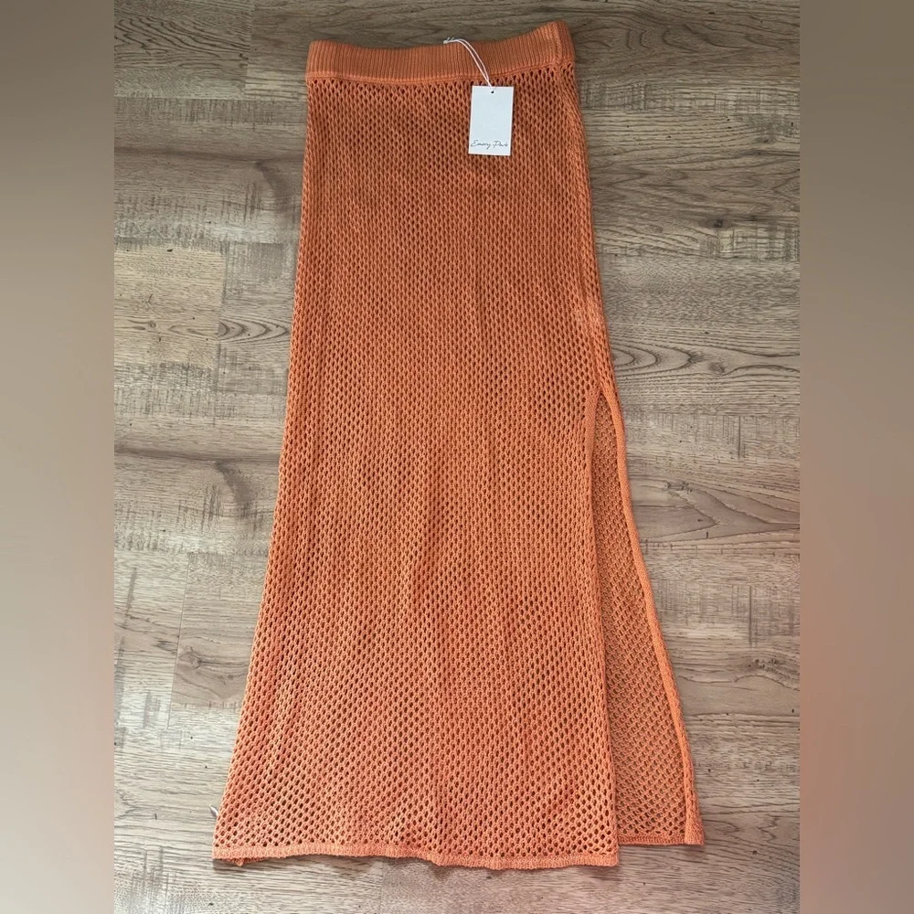 Emory Park NWT Open Knit Midi Skirt Size Small Side Slit Boho Beachy - Picture 4 of 6